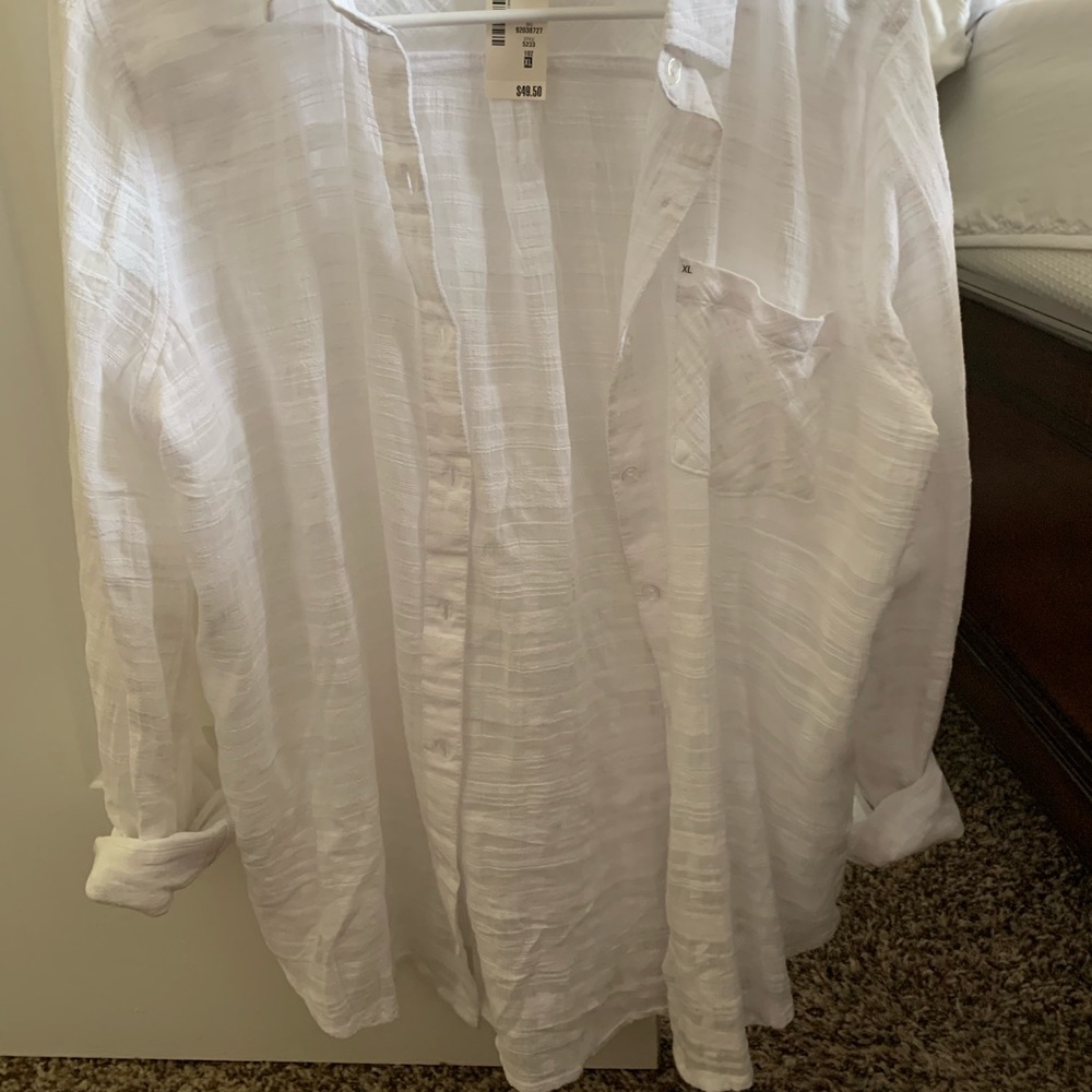 Dress shirt/ button down